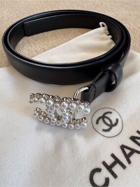 Black Leather Women Belt with Pearl & Rhinestone Accent Buckle
